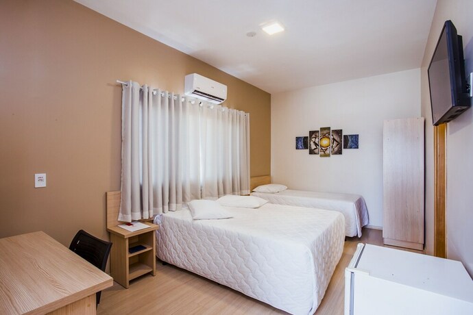 Imagen de la habitación del Hotel Metropole Paulinia. Foto 13