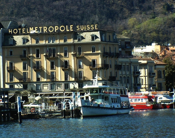 Imagen de los exteriores del Hotel Metropole Suisse. Foto 15