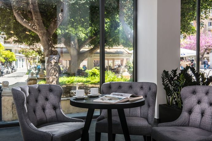 Imagen de los interiores del Hotel Metropole Urban. Foto 20