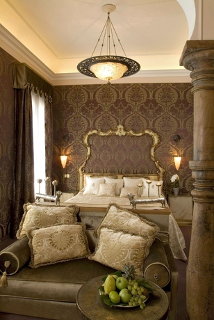 Imagen de la habitación del Hotel Metropole Venezia. Foto 12