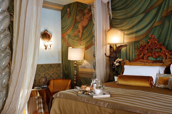Imagen de la habitación del Hotel Metropole Venezia. Foto 13