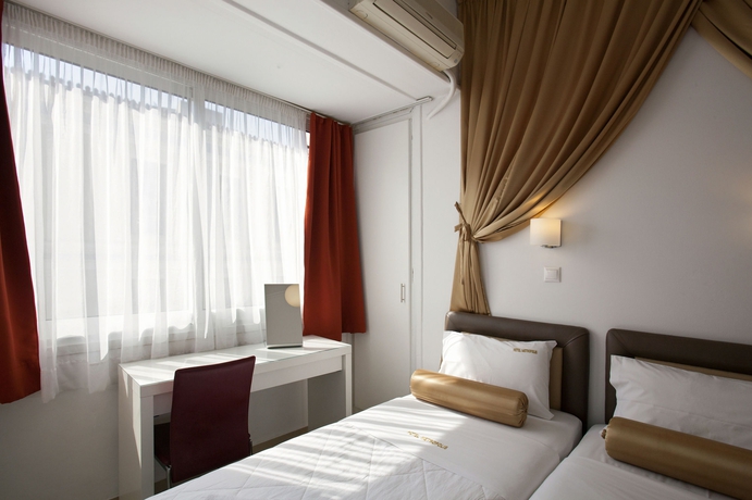 Imagen de la habitación del Hotel Metropolis, Atenas. Foto 10