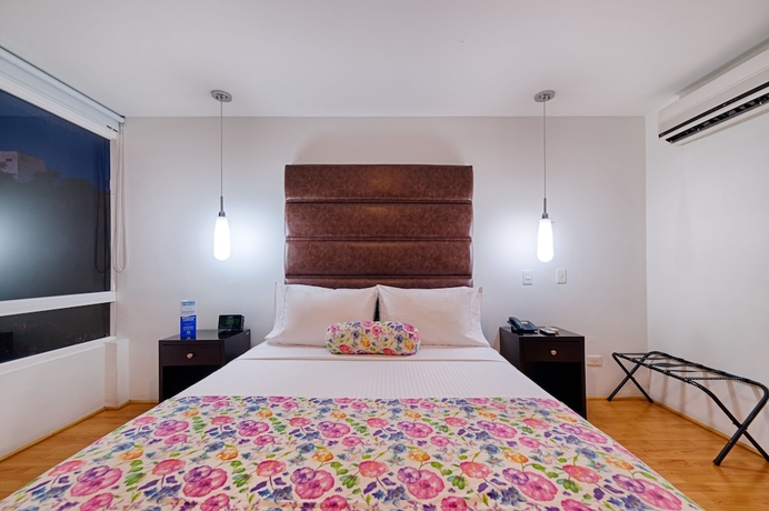 Imagen de la habitación del Hotel Metropolis Plaza. Foto 9