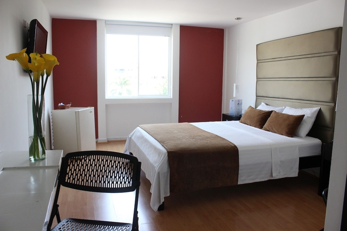 Imagen de la habitación del Hotel Metropolis Plaza. Foto 18