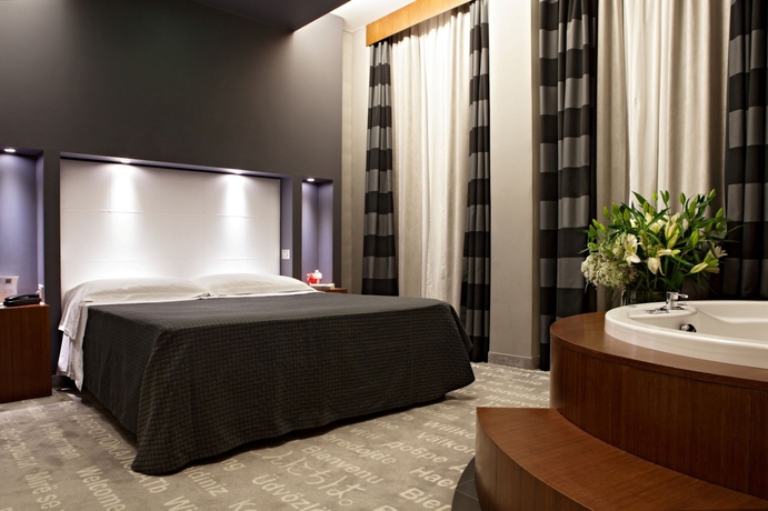 Imagen de los interiores del Hotel Metropolis, Roma. Foto 14