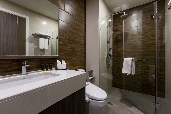 Imagen de la habitación del Hotel Metropolis Suites Bangkok, Tapestry Collection by Hilton. Foto 8