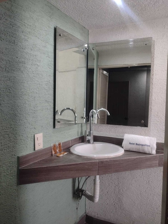 Imagen de la habitación del Hotel Metropolitan, Arcos Vallarta. Foto 9