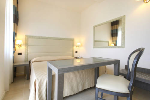 Imagen de la habitación del Hotel Metropolitan, Bellaria-Igea Marina. Foto 15