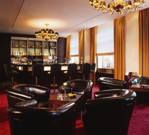 Imagen de los interiores del Hotel Metropolitan By Flemings. Foto 7