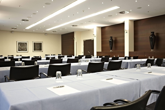 Imagen de los interiores del Hotel Metropolitan By Flemings. Foto 13