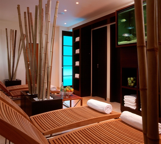 Imagen de la piscina del Hotel Metropolitan By Flemings. Foto 15