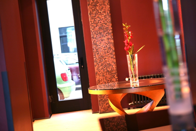 Imagen de los interiores del Hotel Metropolitan Hansa Hotel. Foto 11