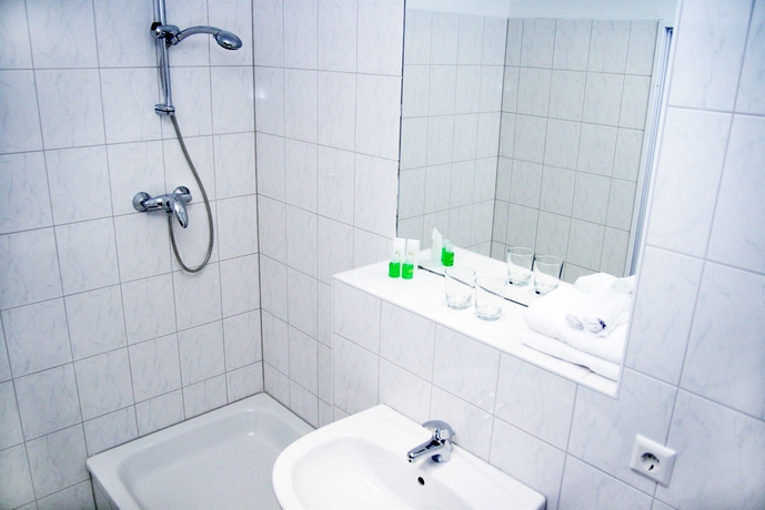 Imagen de la habitación del Hotel Metropolitan Hansa Hotel. Foto 9
