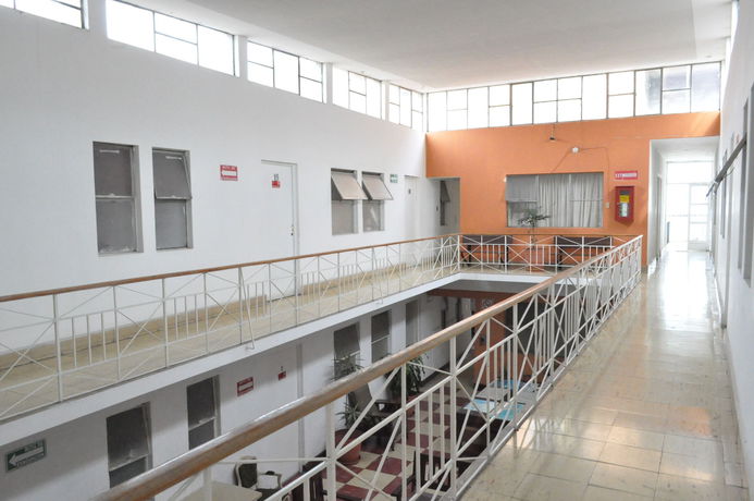 Imagen de los interiores del Hotel Metropolitan I. Foto 15