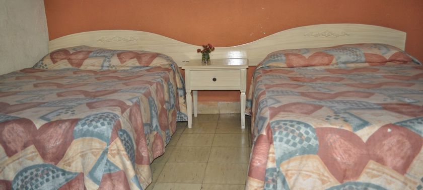 Imagen de los interiores del Hotel Metropolitan I. Foto 16