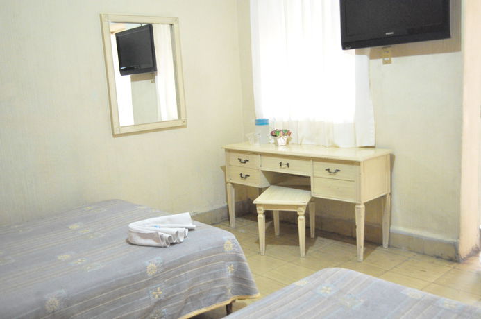 Imagen general del Hotel Metropolitan I. Foto 4