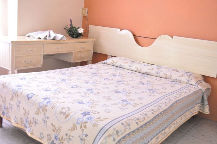 Imagen general del Hotel Metropolitan Ii. Foto 17