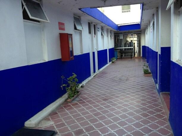 Imagen de los interiores del Hotel Metropolitan Ii. Foto 25