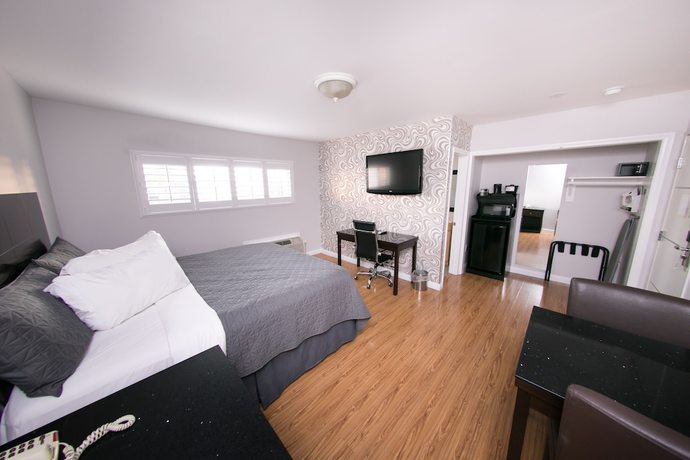 Imagen de la habitación del Hotel Metropolitan Inn and Suites. Foto 2