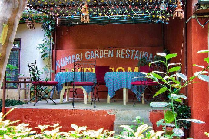 Imagen del bar/restaurante del Hotel Metropolitan Kantipur. Foto 3