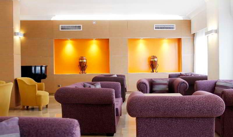 Imagen general del Hotel Metropolitan Playa. Foto 16