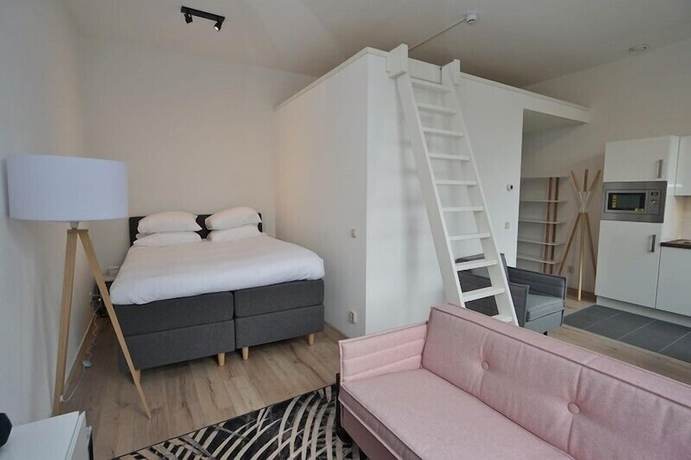 Imagen de la habitación del Hotel Metropolitan Rotterdam. Foto 2