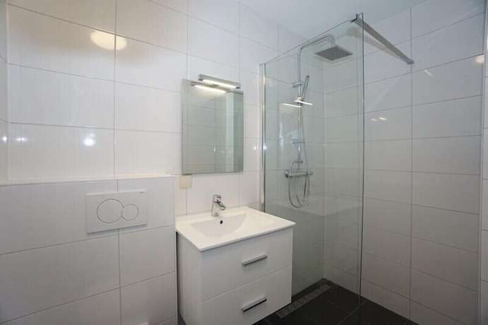Imagen de la habitación del Hotel Metropolitan Rotterdam. Foto 3