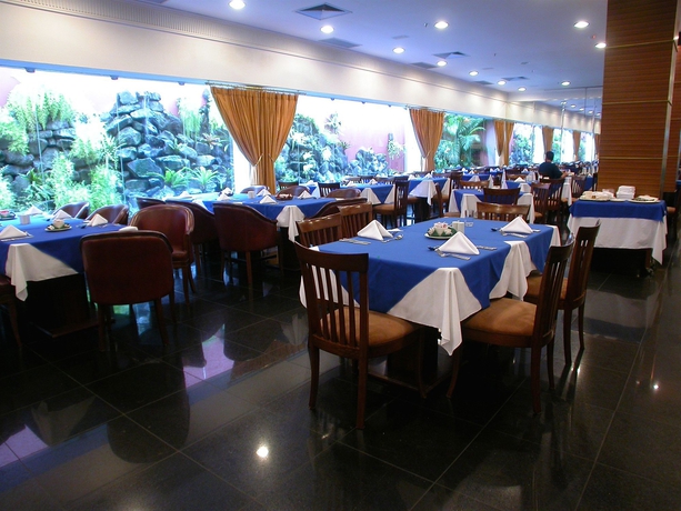 Imagen del bar/restaurante del Hotel Metropolitan, Teresina. Foto 3