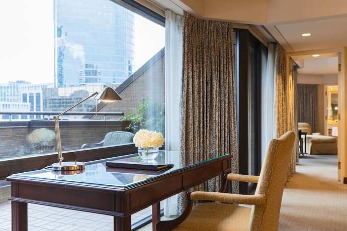Imagen de la habitación del Hotel Metropolitan Vancouver. Foto 4