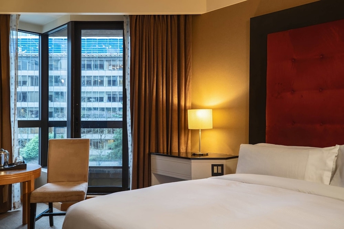 Imagen de la habitación del Hotel Metropolitan Vancouver. Foto 16