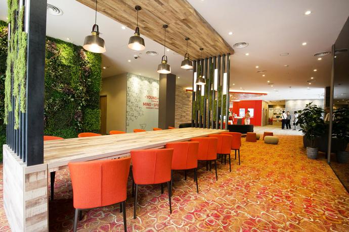 Imagen de los interiores del Hotel Metropolitan YMCA. Foto 6