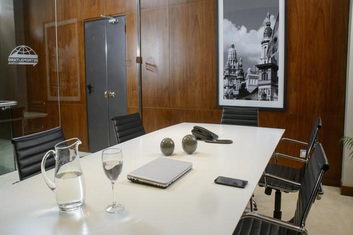 Imagen general del Hotel Metropolitano Supara. Foto 16