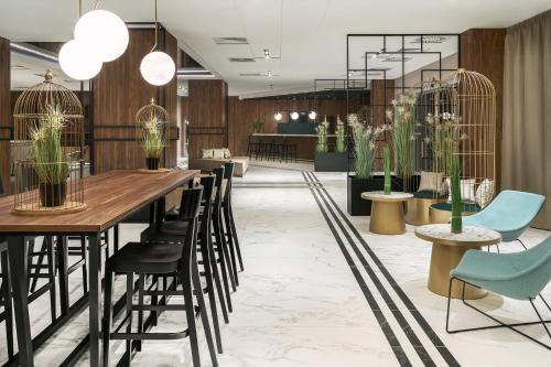 Imagen general del Hotel Metropolo By Golden Tulip. Foto 4