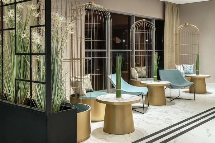 Imagen de los interiores del Hotel Metropolo By Golden Tulip. Foto 18