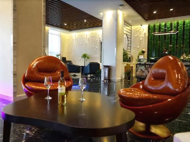 Imagen de los interiores del Hotel Metropolo Jinshanzui Village. Foto 17