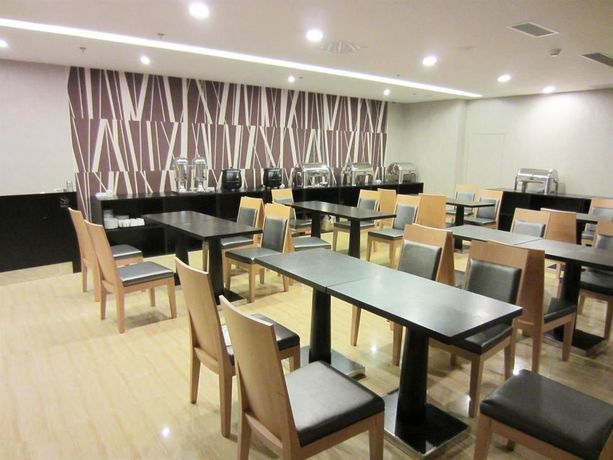 Imagen del bar/restaurante del Hotel Metropolo Taizhou Wanda Square. Foto 3