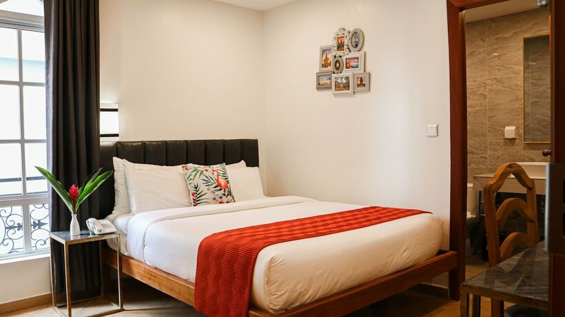 Imagen de la habitación del Hotel Mettavary. Foto 13