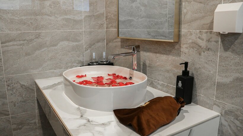 Imagen general del Hotel Mettavary. Foto 1