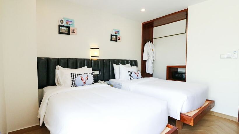 Imagen de la habitación del Hotel Mettavary. Foto 14