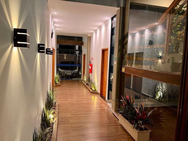 Imagen de los interiores del Hotel Meu Lugar na Praia Tropical. Foto 10