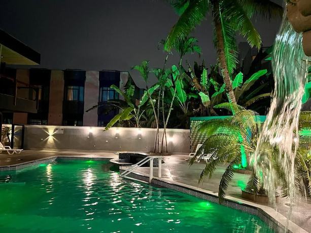 Imagen de la piscina del Hotel Meu Lugar na Praia Tropical. Foto 13