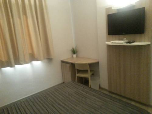 Imagen de la habitación del Hotel Meuble' Atlantic. Foto 7