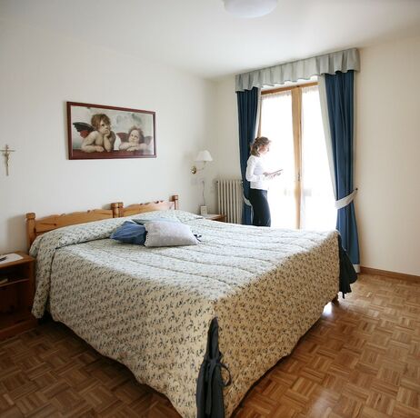 Imagen de la habitación del Hotel Meuble Cima Bianca Garni. Foto 14