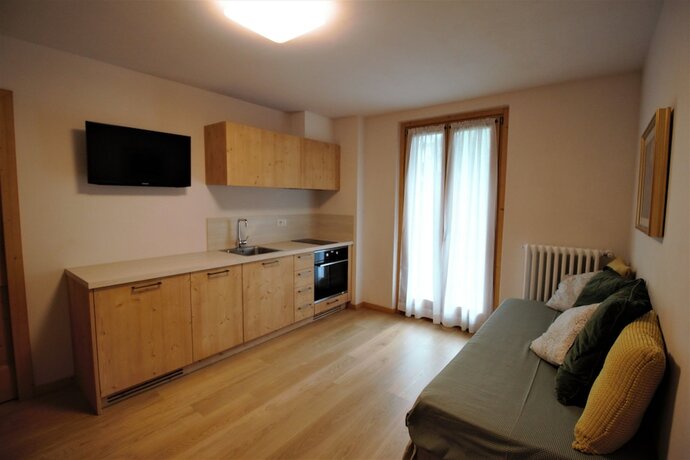 Imagen de la habitación del Hotel Meuble Cima Bianca Garni. Foto 16