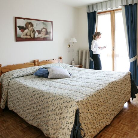 Imagen de la habitación del Hotel Meuble Cima Bianca Garni. Foto 19