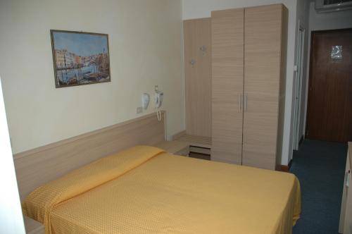 Imagen de la habitación del Hotel Meubl&eacute; Nazionale. Foto 14
