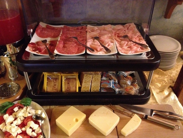 Imagen del bar/restaurante del Hotel Meublé Villa Neve. Foto 4