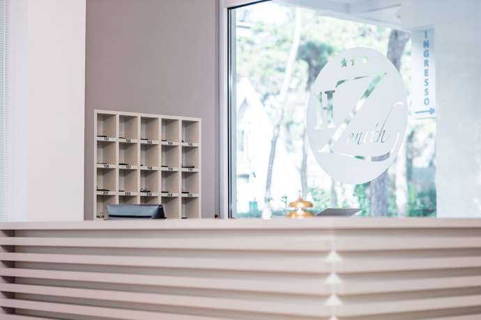 Imagen de los interiores del Hotel Meubl&eacute; Zenith. Foto 18