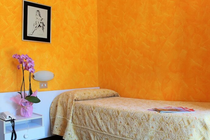 Imagen de la habitación del Hotel Meublè La Betulla. Foto 14