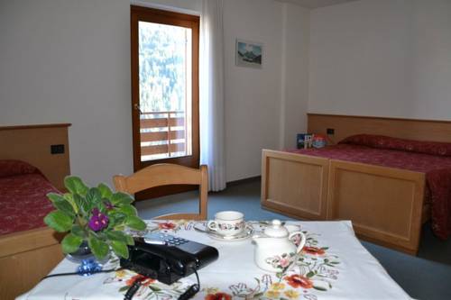 Imagen de la habitación del Hotel Meubl&egrave; Rosalpina. Foto 13